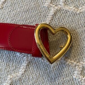 Moschino heart buckle belt